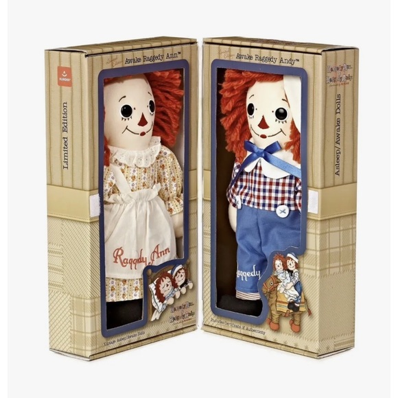 Hasbro Other - Asleep/awake Raggedy Ann and Andy Dolls